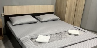 Пицунда: Гостевой дом Leon 10