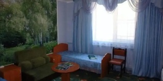 Лиман: Отель Лотос