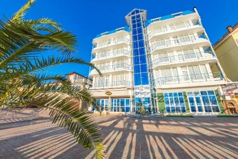 Лазаревское: Отель Шторм