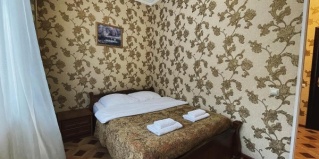 Домбай: Отель Снежная королева