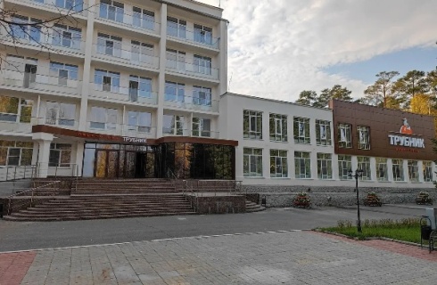 с. Курганово: Отель Трубник