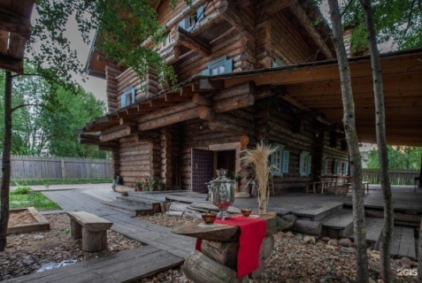 Лапино: Гостевой дом Русский хутор