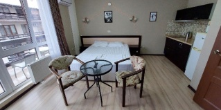 Красная Поляна: Апартаменты Горная сказка