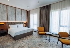 Отель Aurum Garden Hotel в Шымкенте