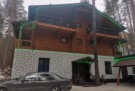 Терскол: Турбаза Green forest