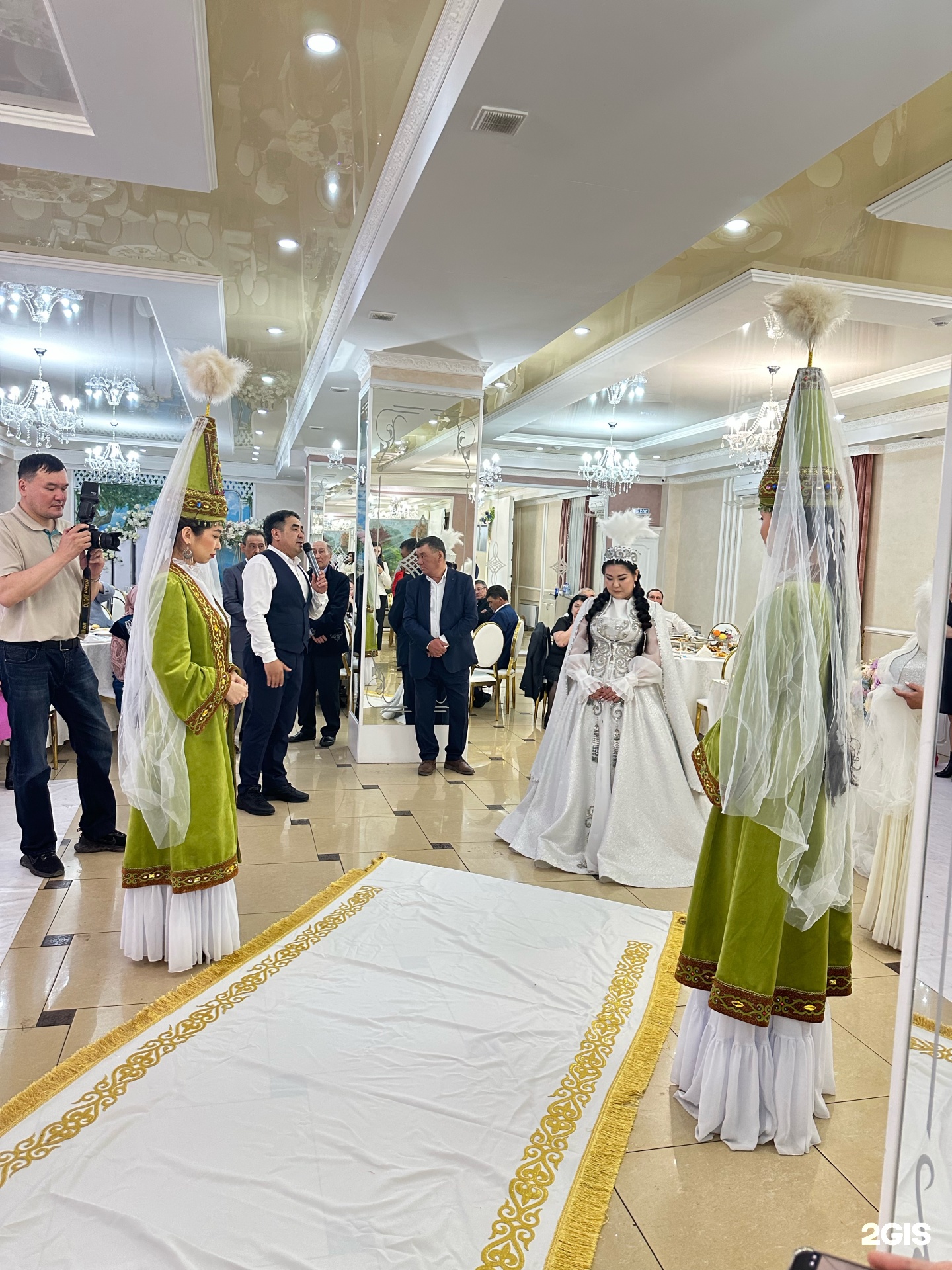 Халиф