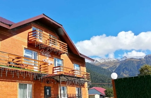 с. Архыз: Гостевой дом Вилла Лиза