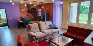 Клюквенное: Коттедж Дадо