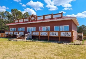 Коттедж У Лукоморья в Хужире