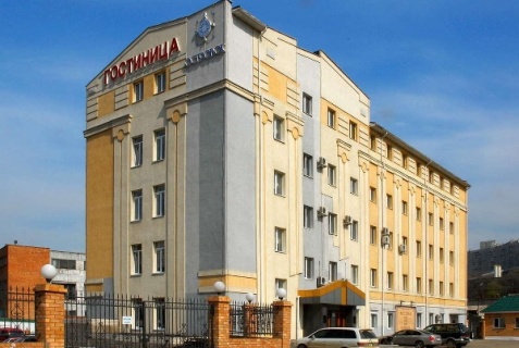 Владивосток: Отель Островок