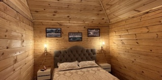 Озерное: Коттедж Усадьба Бурых