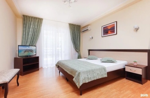 с. Витязево: Отель Palace