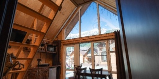 Архыз: Коттедж Mustang