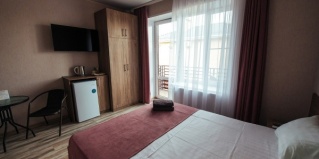 Ейск: Коттедж House 9