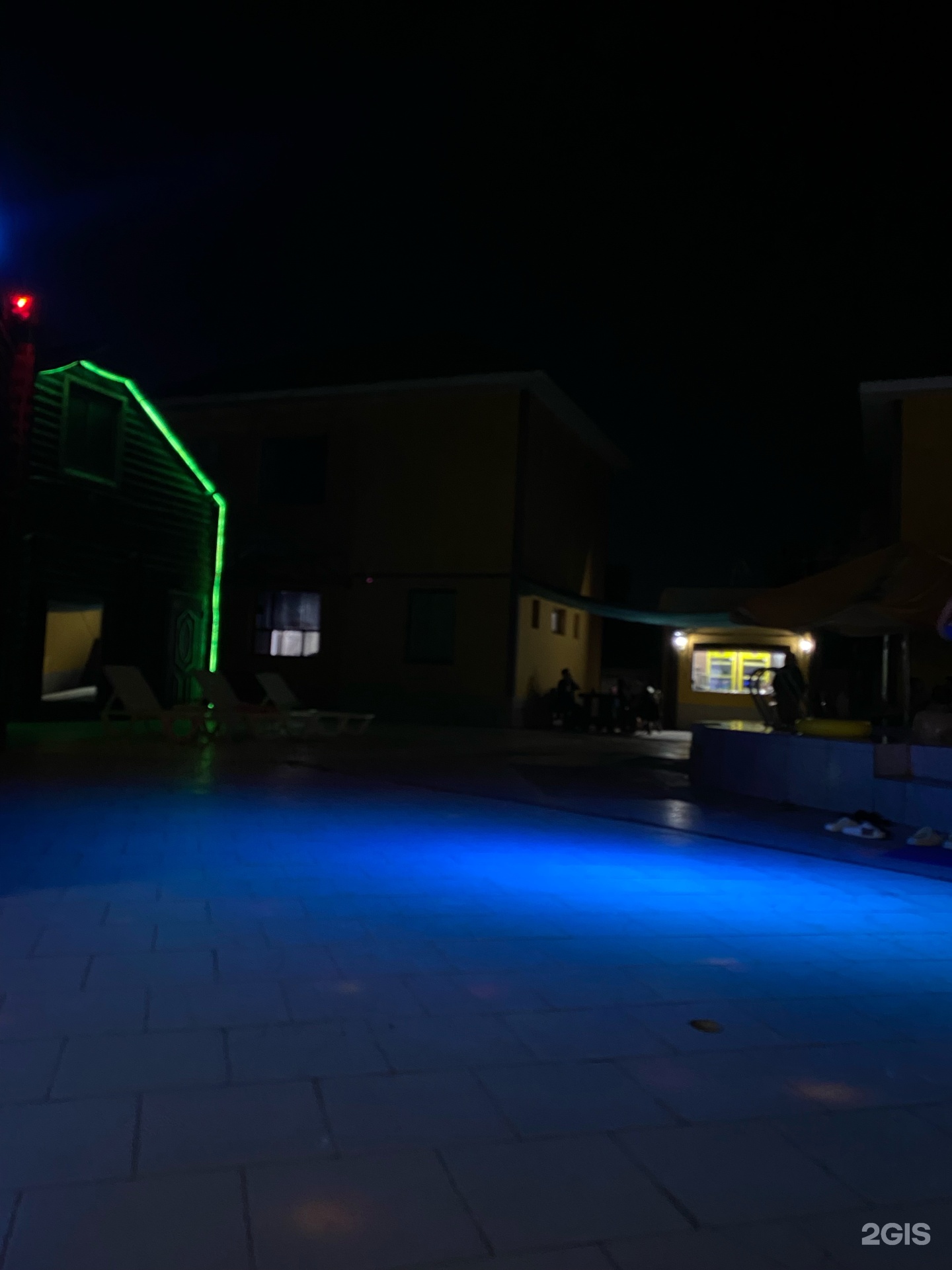 Aqua Grand