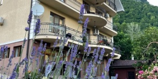 Монастырь: Гостевой дом Горная лаванда