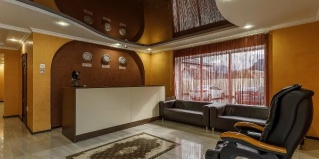 Архыз: Гостевой дом Версаль