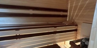 Сертолово: Коттедж Брусничный коттедж