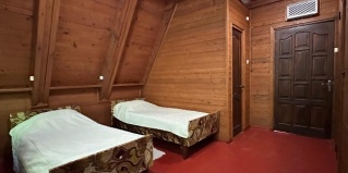 Гудаутский район: Турбаза Золотая бухта