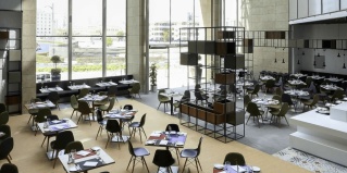 Dubai: Отель Ibis Styles Dubai Jumeirah