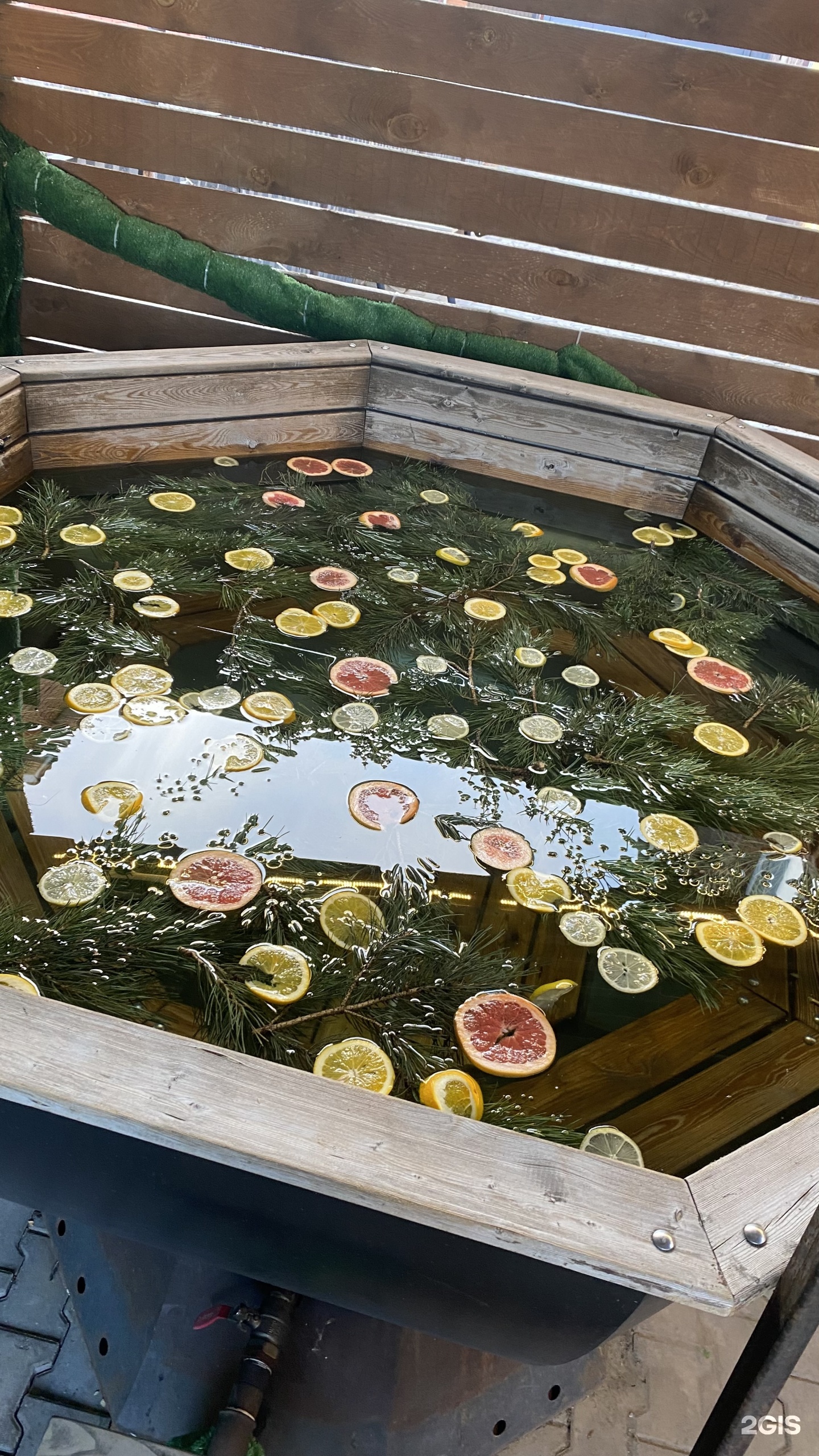 Banya_barhatnaya