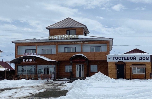 с. Кош-Агач: Отель Островок