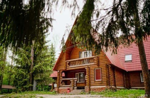 Приозерский муниципальный район: Отель Красное озеро