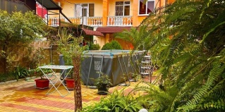 Адлер: Гостевой дом Белый парус