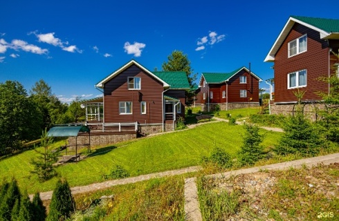 д. Веслево: Коттедж Веслево Клуб