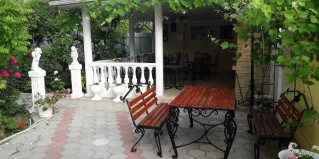 Дивноморское: Гостевой дом Лакшми