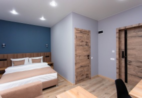 Отель Карс Делюкс в Анапе