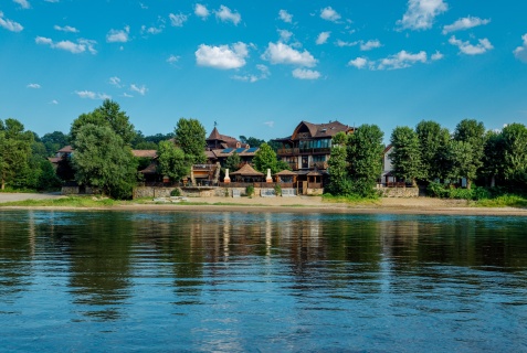 Каменномостский: Коттедж Терем у реки