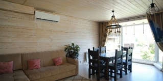 Манжерок: Коттедж Усадьба Зорькиных